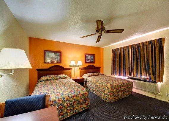 Rodeway Inn Perry Exterior foto