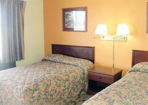 Rodeway Inn Perry Exterior foto
